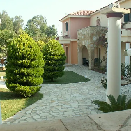 Elanthi Village Апарт-отель Каламакион