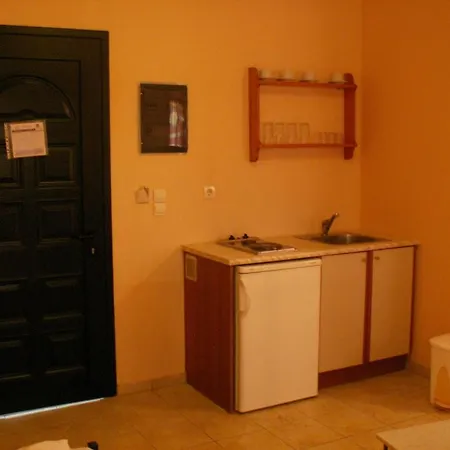 Apartahotel Elanthi Village 2*